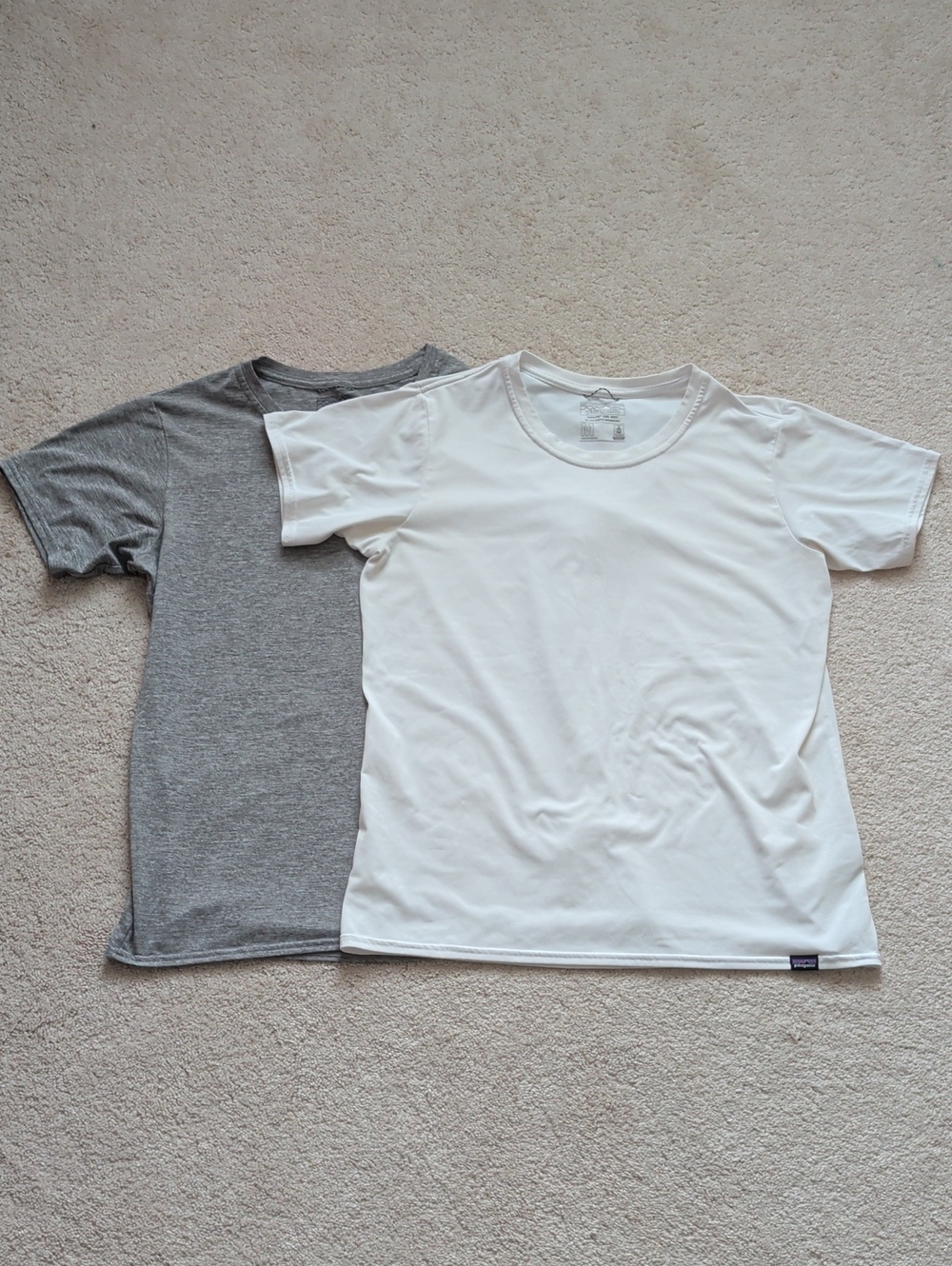 Set Of Two Women's Capilene Cool Daily Shirt Size M